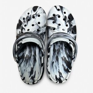 Women’s Classic Platform Crocs